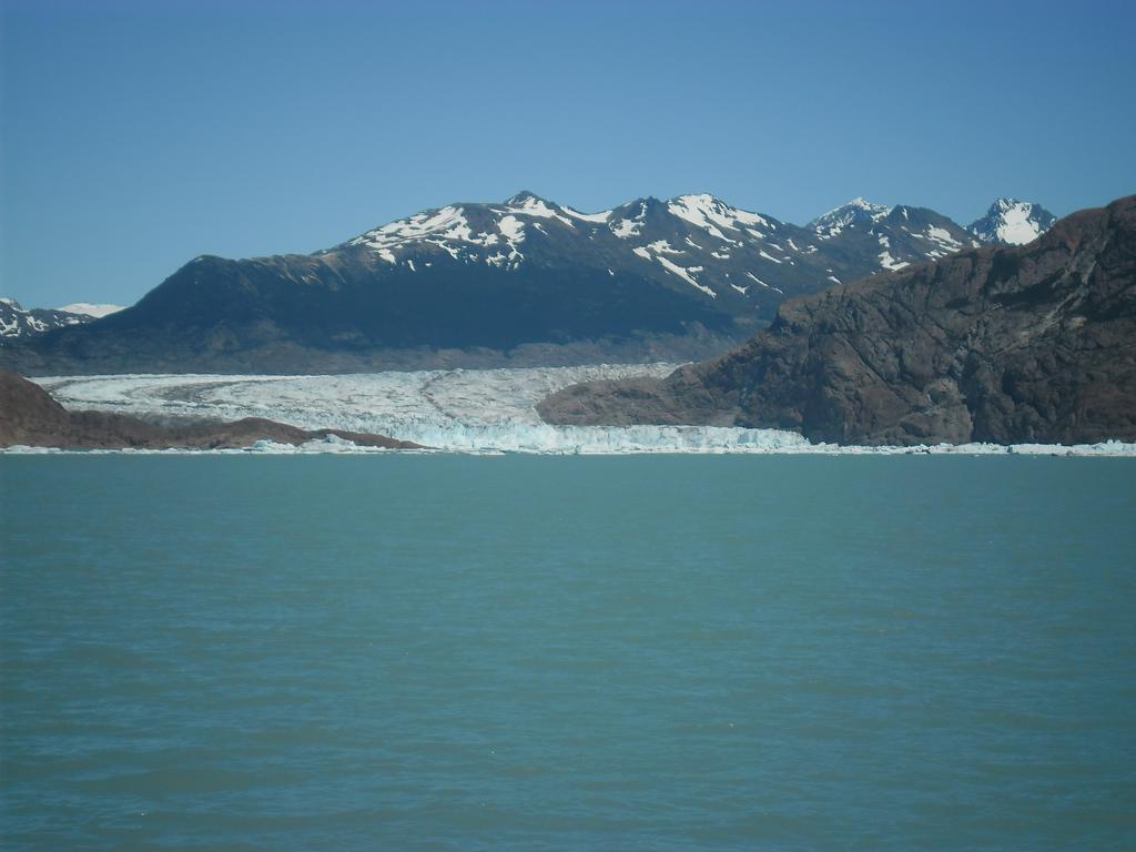 فندق Confin Patagonico إل تشالتين المظهر الخارجي الصورة