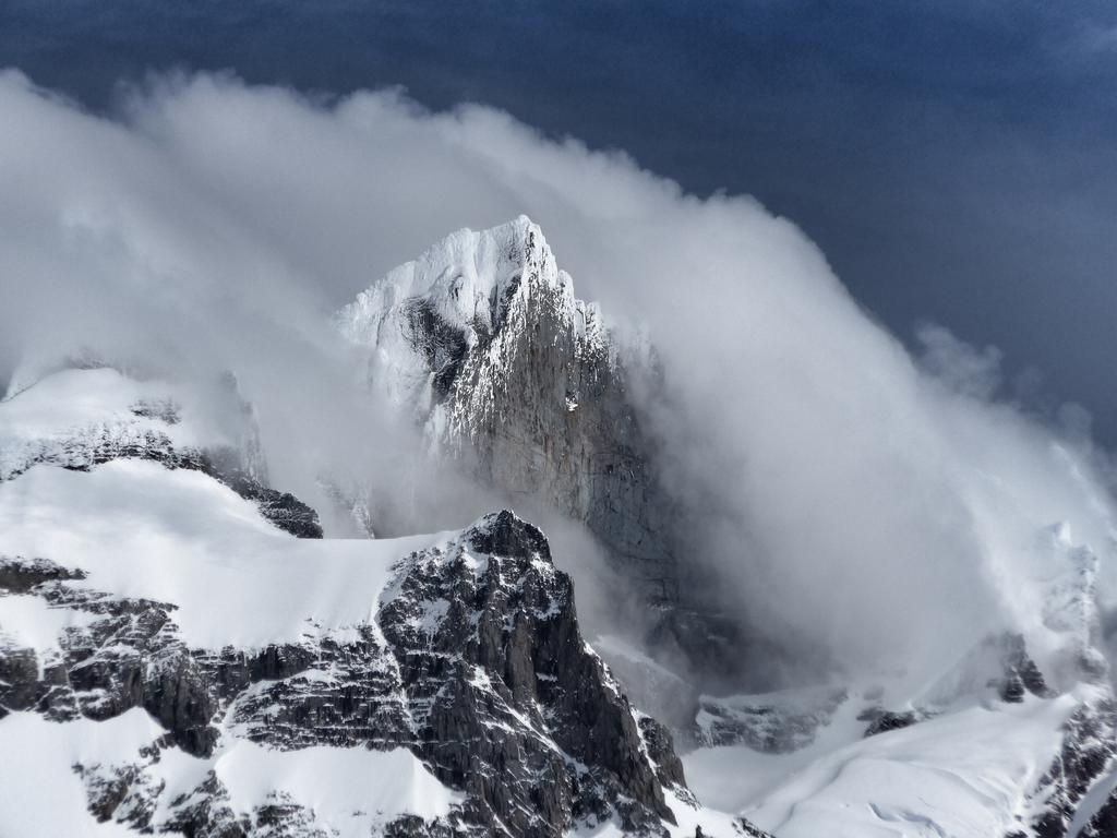 فندق Confin Patagonico إل تشالتين المظهر الخارجي الصورة